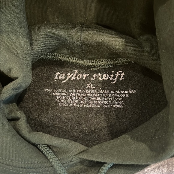 Taylor Swift Folklore Hoodie *RARE *MISPRINT - Picture 4 of 5